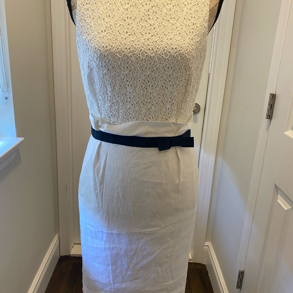 Anne Klein White Lace & Linen Navy Bow Sash Dress Size 4